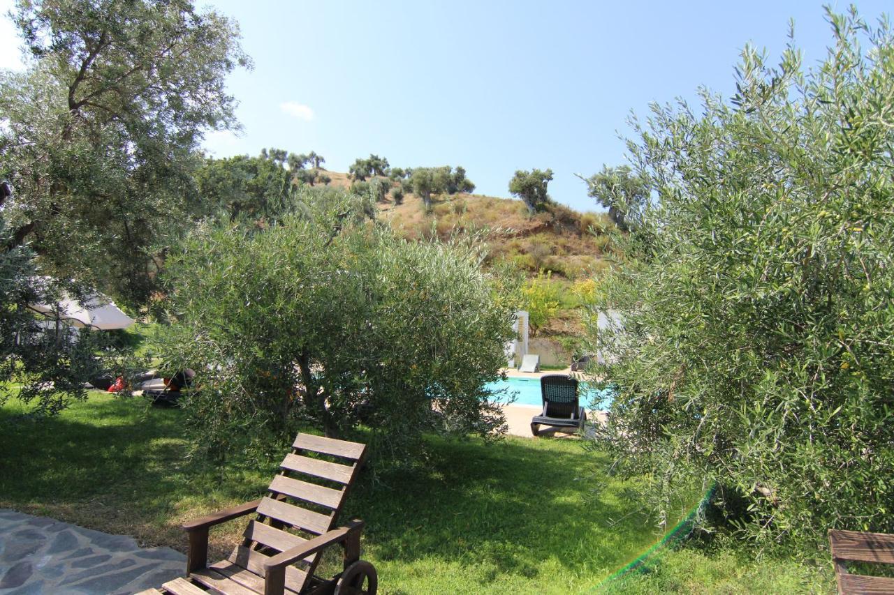 Agriturismo Vulcano Mirto Crosia Buitenkant foto