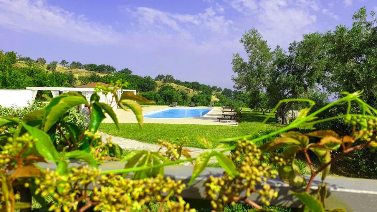 Agriturismo Vulcano Mirto Crosia Buitenkant foto