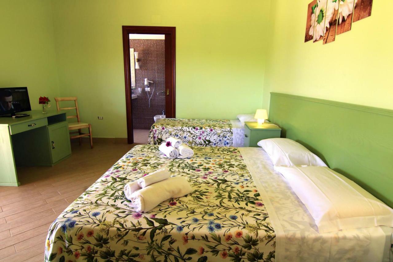 Agriturismo Vulcano Mirto Crosia Buitenkant foto