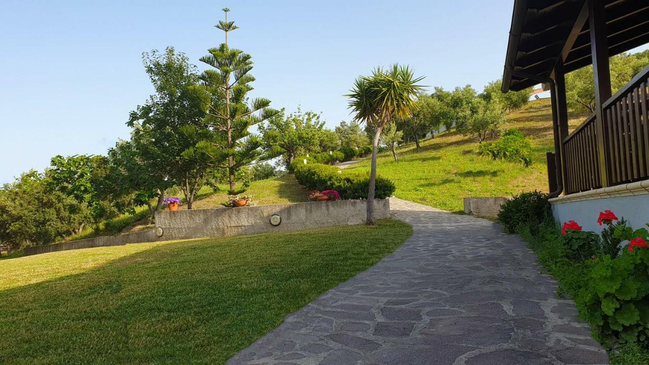 Agriturismo Vulcano Mirto Crosia Buitenkant foto